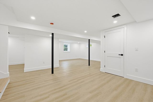 77 Dover Rd, Millis, MA 02054