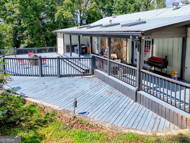 108 Dodge Lane, Lakemont, GA 30552