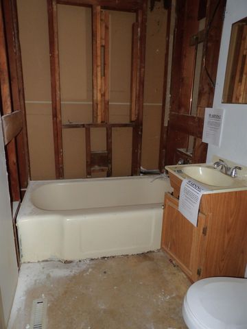 4545 S Oak St.,, Wichita, KS 67217