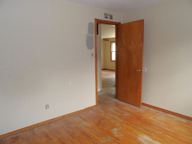 4545 S Oak St.,, Wichita, KS 67217