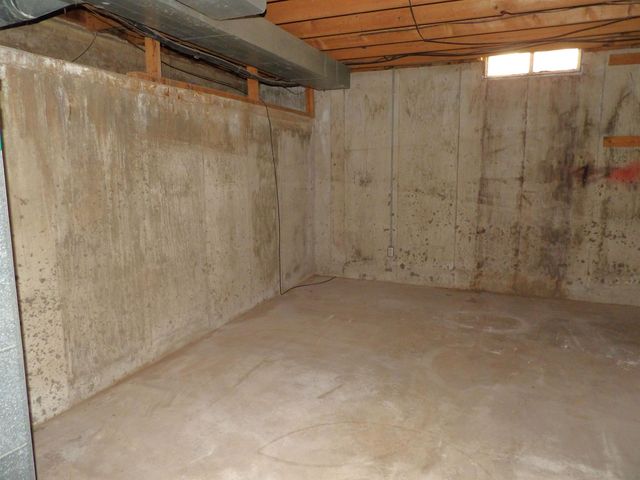 4545 S Oak St.,, Wichita, KS 67217