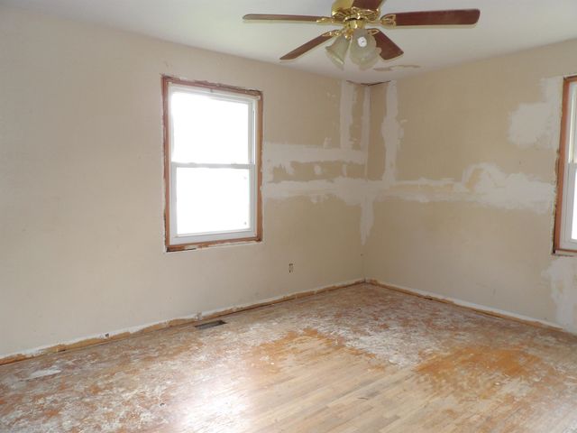 4545 S Oak St.,, Wichita, KS 67217