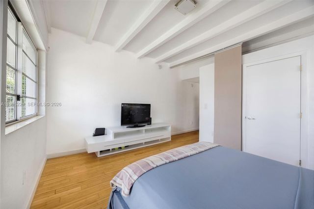 3915 N Meridian Ave 201, Miami Beach, FL 33140