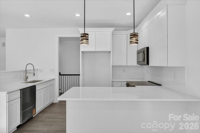 228 Hillside Avenue SW, Concord, NC 28025