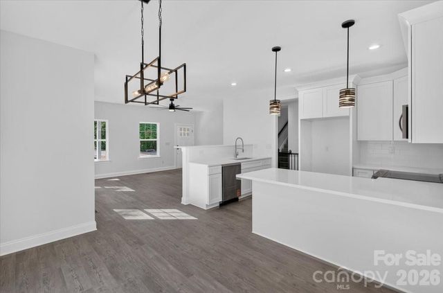 228 Hillside Avenue SW, Concord, NC 28025