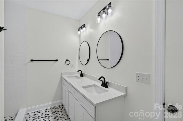 228 Hillside Avenue SW, Concord, NC 28025