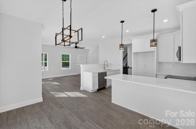 228 Hillside Avenue SW, Concord, NC 28025