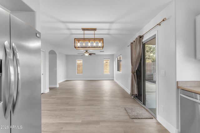 4662 E CHERRY HILLS Drive, Chandler, AZ 85249