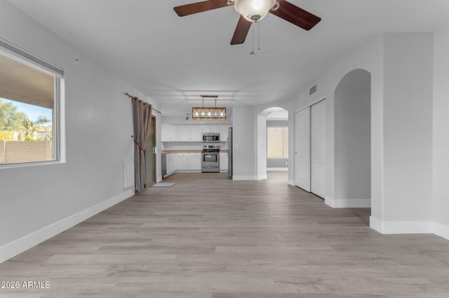 4662 E CHERRY HILLS Drive, Chandler, AZ 85249