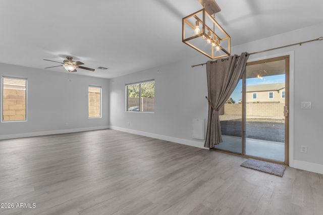 4662 E CHERRY HILLS Drive, Chandler, AZ 85249