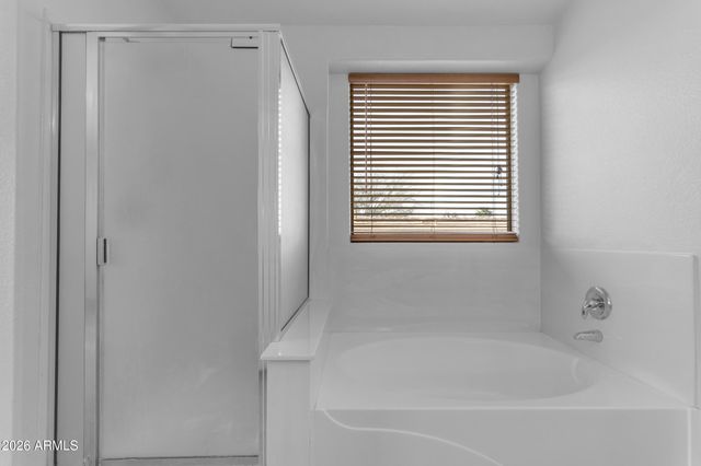 4662 E CHERRY HILLS Drive, Chandler, AZ 85249