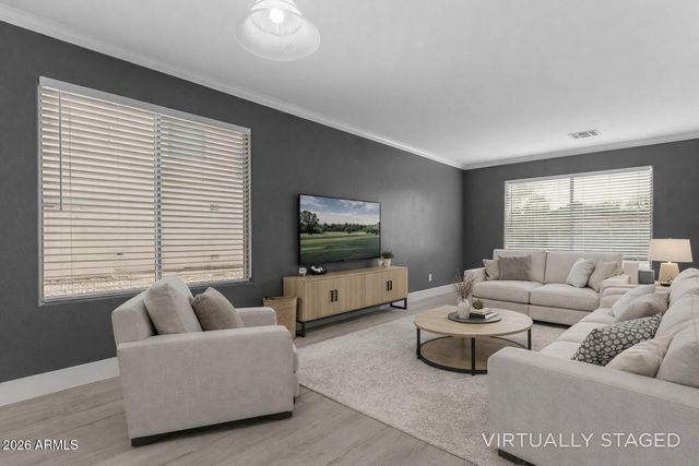 4662 E CHERRY HILLS Drive, Chandler, AZ 85249