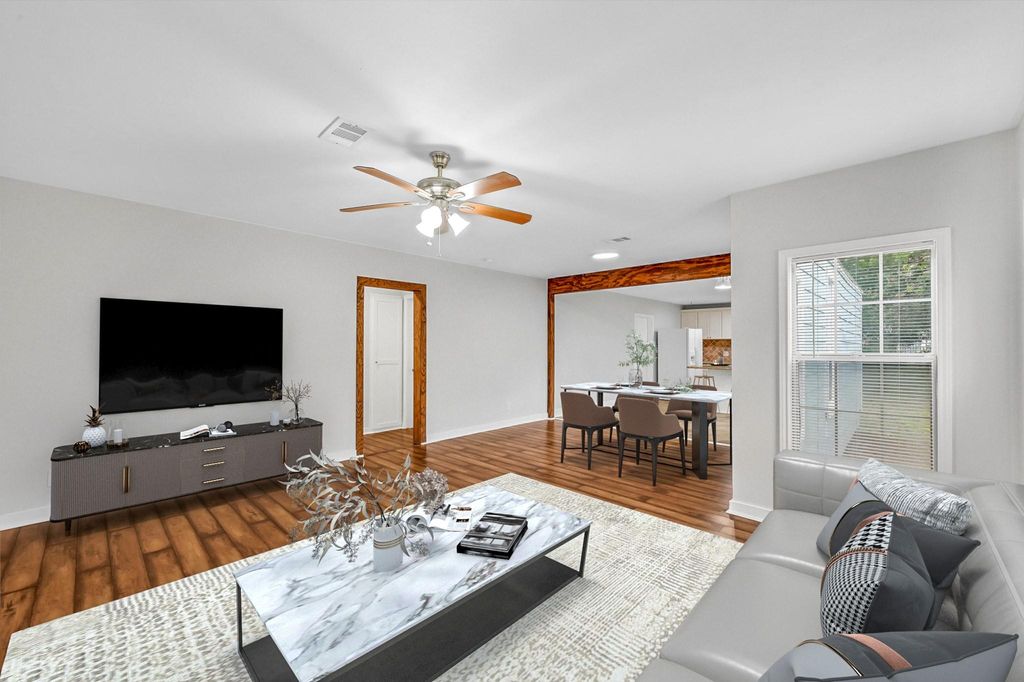 5310 Claremont Street A, Houston, TX 77023