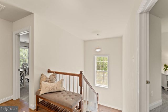 18113 LINDEN GROVE CT, Purcellville, VA 20132