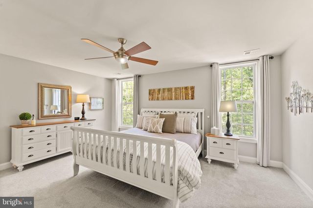 18113 LINDEN GROVE CT, Purcellville, VA 20132