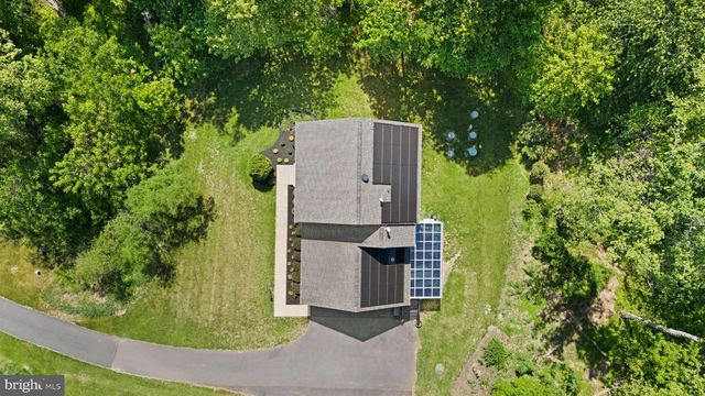 18113 LINDEN GROVE CT, Purcellville, VA 20132