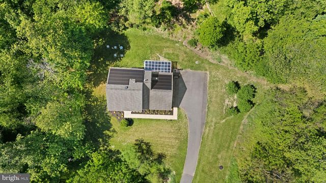 18113 LINDEN GROVE CT, Purcellville, VA 20132