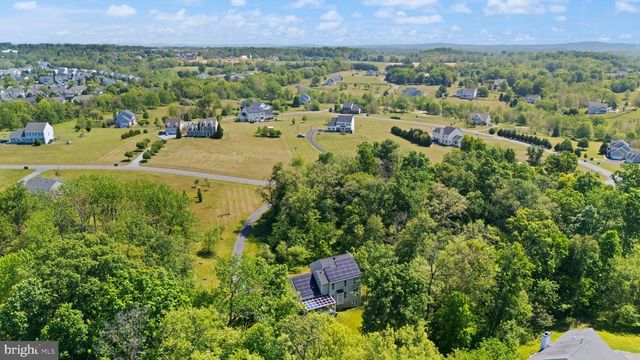 18113 LINDEN GROVE CT, Purcellville, VA 20132