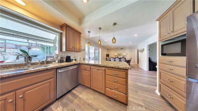 3100 W Glen Holly, Anaheim, CA 92804