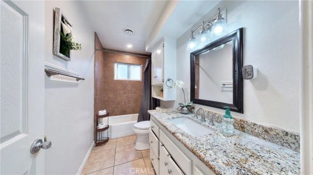 3100 W Glen Holly, Anaheim, CA 92804