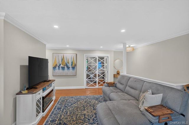 263 River Avenue 52, Patchogue, NY 11772
