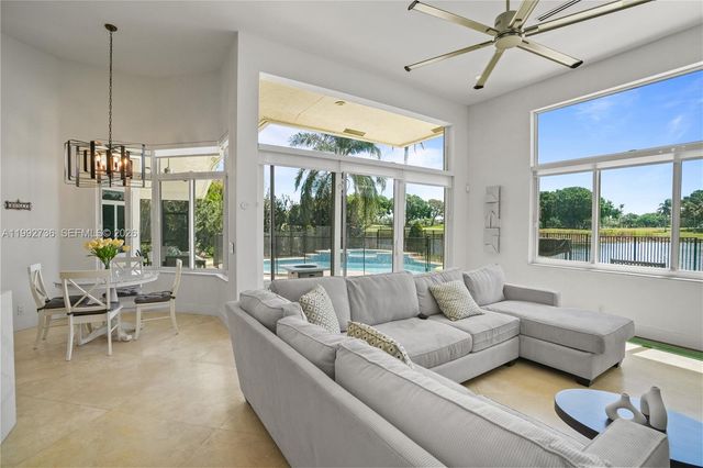2569 Eagle Run Lane 0, Weston, FL 33327