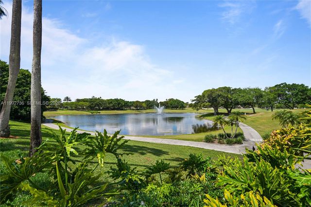 2569 Eagle Run Lane 0, Weston, FL 33327