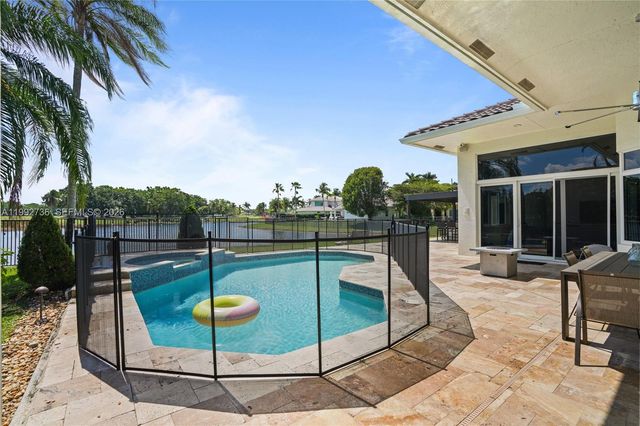 2569 Eagle Run Lane 0, Weston, FL 33327