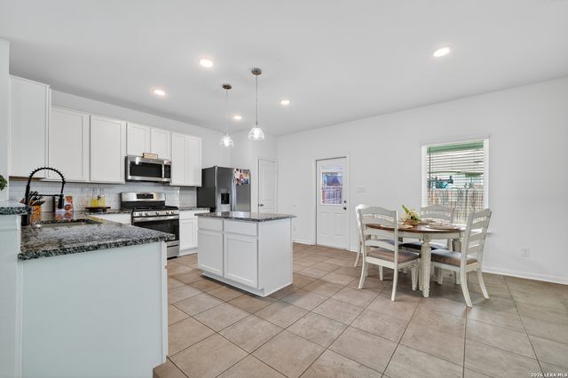 241 ANTELOPE VLY, San Antonio, TX 78253