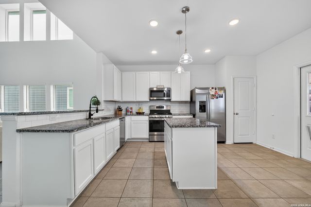 241 ANTELOPE VLY, San Antonio, TX 78253