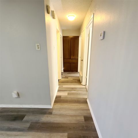 1026 Brookshire Circle, Garland, TX 75043