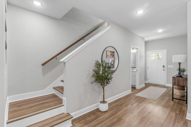 8300 Tavira Street, Navarre, FL 32566