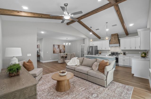 8300 Tavira Street, Navarre, FL 32566
