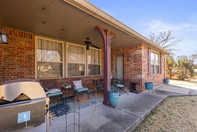 4967 Lighthouse Springs Drive, Grove, OK 74344