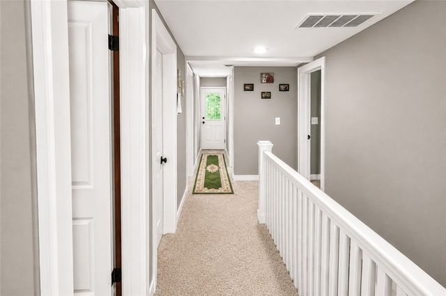 2951 Black Oak Road, Fayetteville, AR 72701