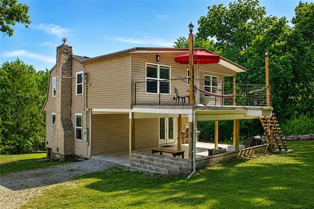 2951 Black Oak Road, Fayetteville, AR 72701