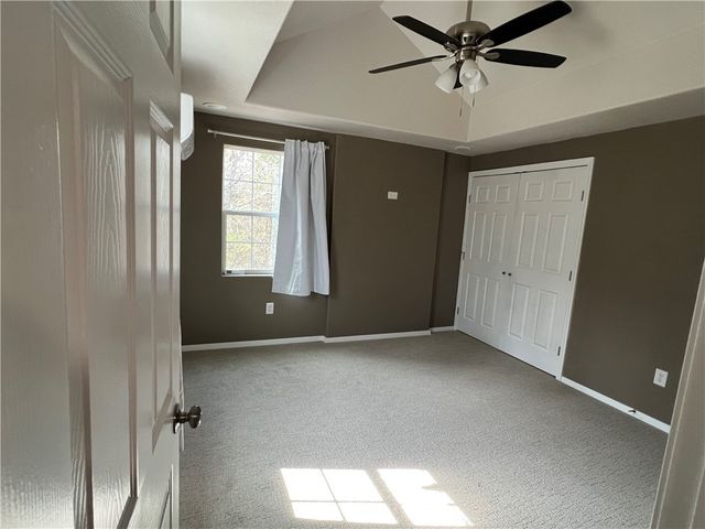 2951 Black Oak Road, Fayetteville, AR 72701