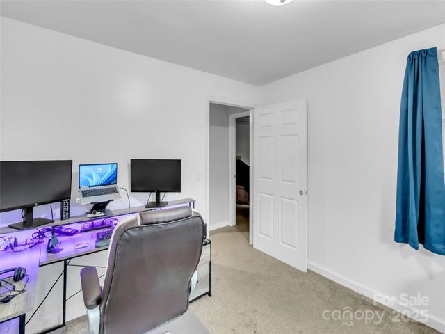 126 Arrowwood Way, Canton, NC 28716