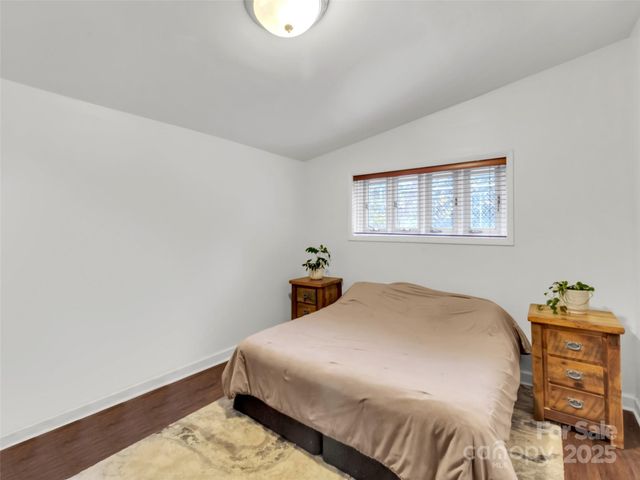 126 Arrowwood Way, Canton, NC 28716