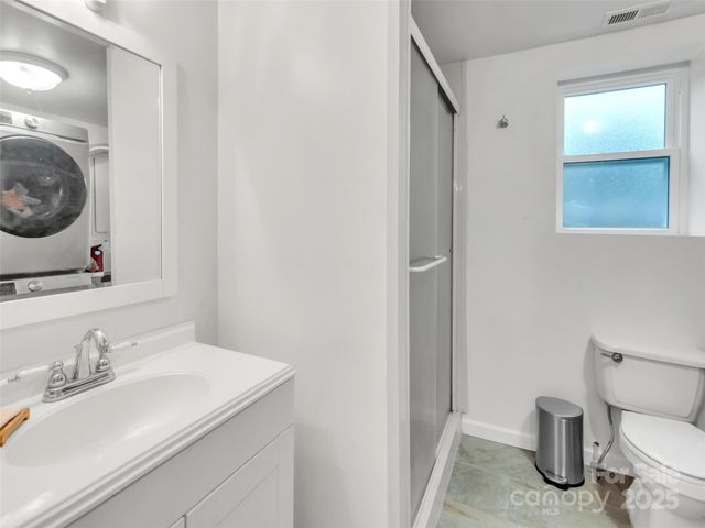 126 Arrowwood Way, Canton, NC 28716