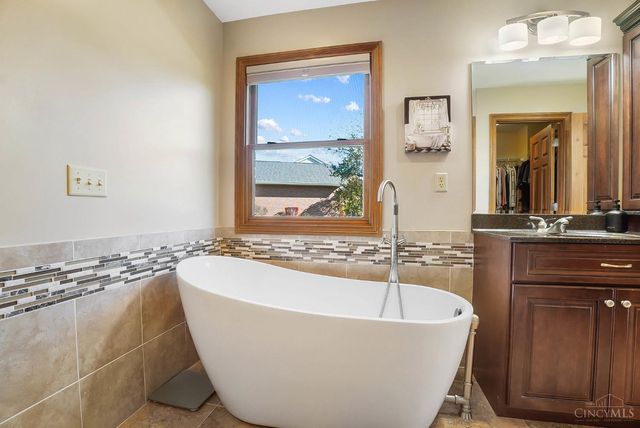 1325 Pineview Court, Hanover Twp, OH 45013