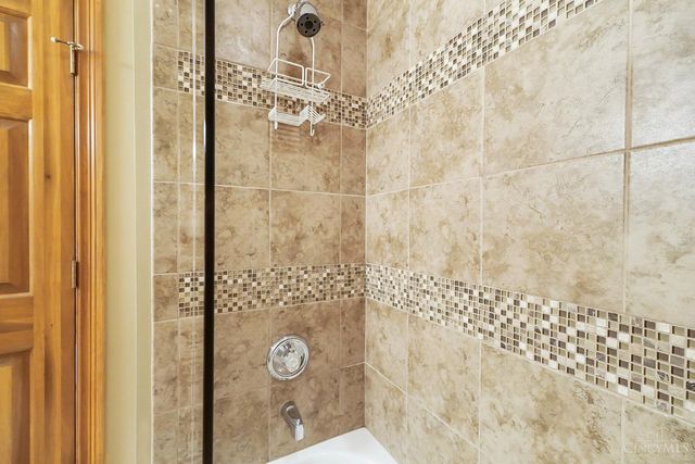 1325 Pineview Court, Hanover Twp, OH 45013