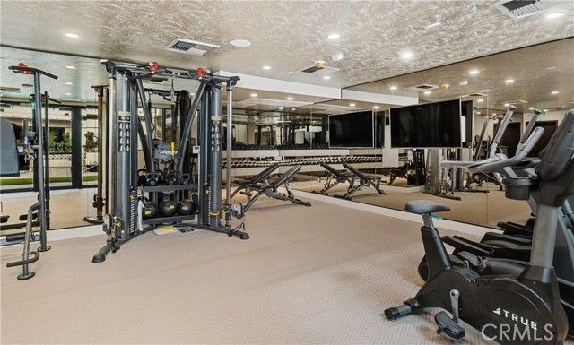 1333 S Orange Grove Avenue 311, Los Angeles, CA 90019