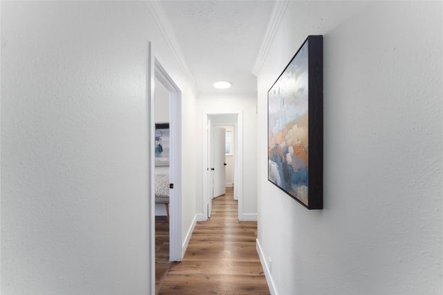 2102 Gray Falls Drive, Houston, TX 77077