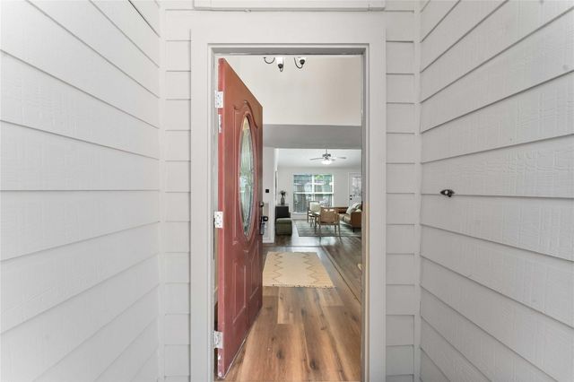 2102 Gray Falls Drive, Houston, TX 77077