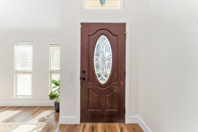 2102 Gray Falls Drive, Houston, TX 77077