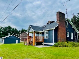 7848 S US-131, Mancelona, MI 49659