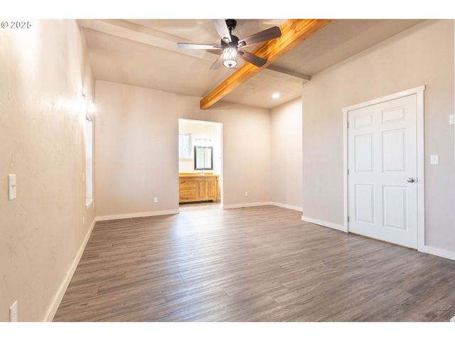 69717 ANTLES Ln, Cove, OR 97824