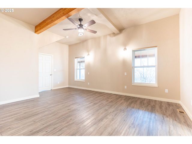 69717 ANTLES Ln, Cove, OR 97824