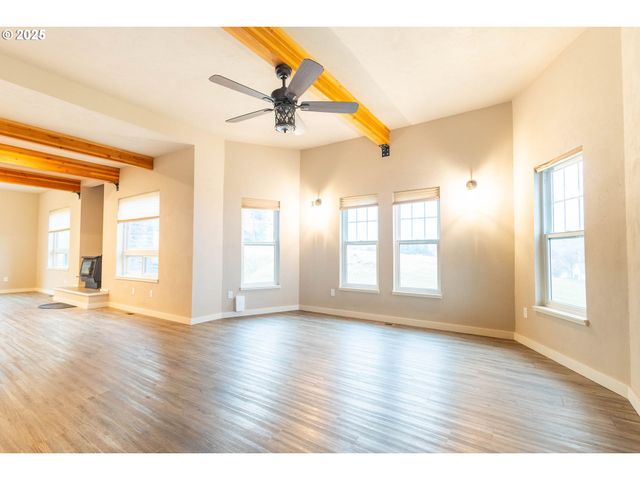 69717 ANTLES Ln, Cove, OR 97824